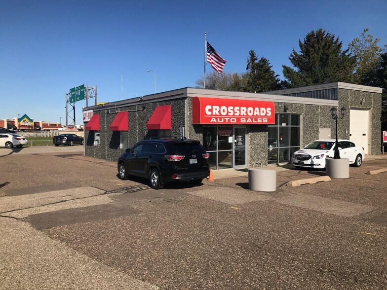 Primary Photo Of 3050 E Hamilton Ave, Eau Claire General Retail For Sale