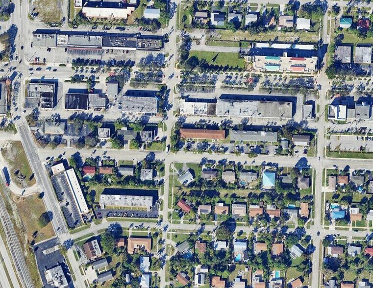 More Photos Of 800 Park Ave, West Palm Beach Storefront Retail Office For Sale