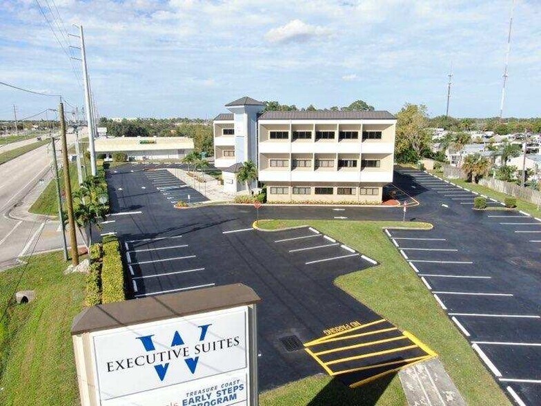 More Photos Of 10570 S US Highway 1, Port Saint Lucie Office For Lease