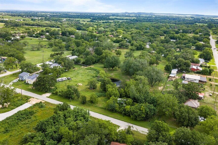 More Photos Of TBD Belton Street, McDade Land For Sale