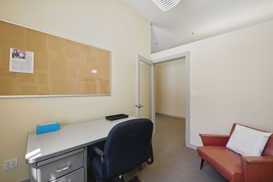 More Photos Of 1717-1719 Powell St, San Francisco Office For Sale