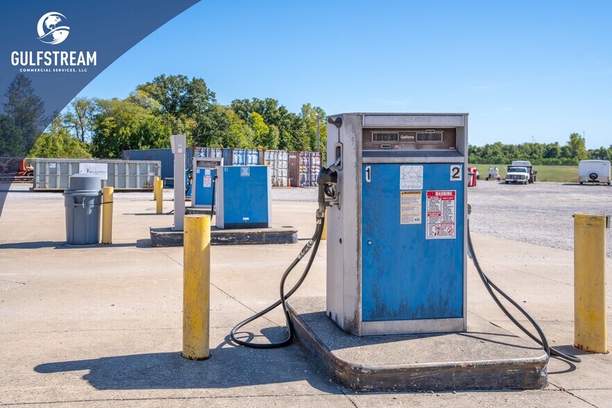 More Photos Of 5630 Airline Rd, Henderson Manufacturing For Lease