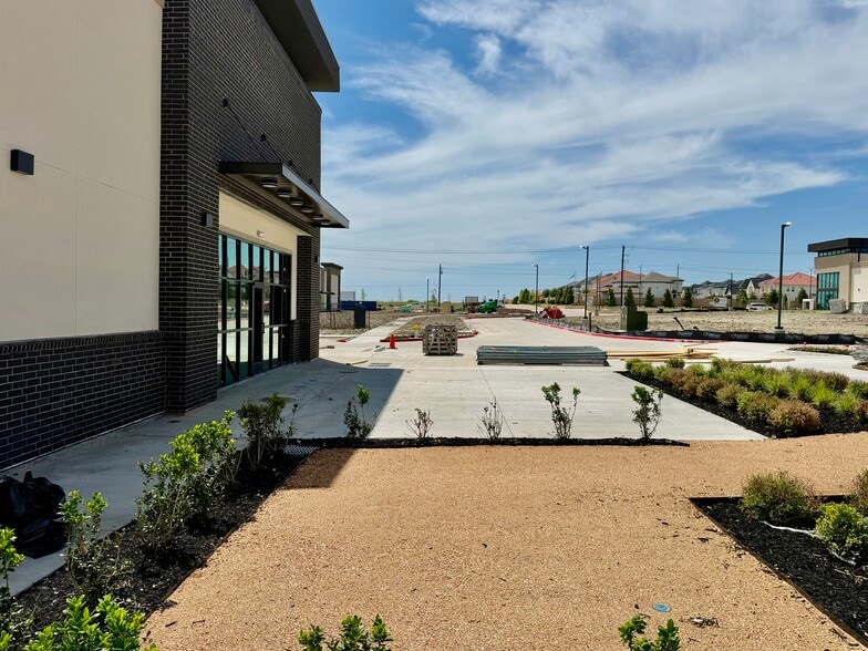 More Photos Of 10130 Coit Rd, Frisco Restaurant For Lease