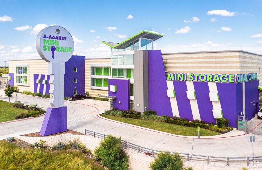 Primary Photo Of 6414 W Loop 1604 N, San Antonio Self Storage For Lease