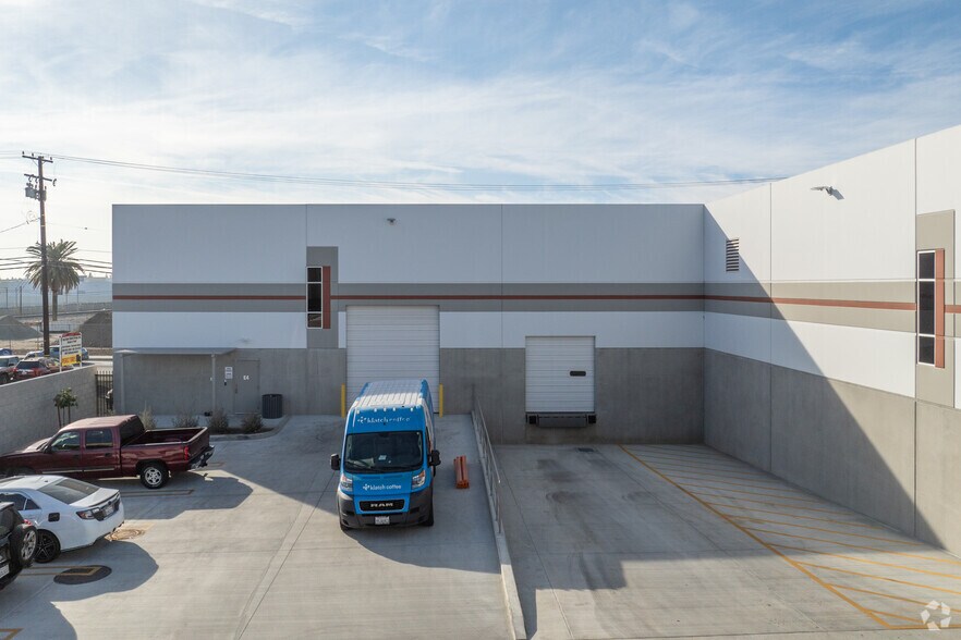 More Photos Of 9325 Feron Blvd, Rancho Cucamonga Warehouse For Sale