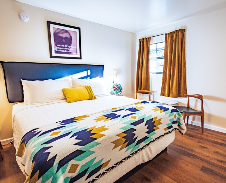 More Photos Of 14818 US-290 E, Stonewall Hotel For Sale