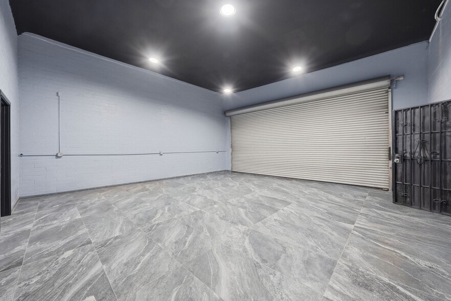 More Photos Of 2692 Imperial Ave, San Diego Storefront For Sale
