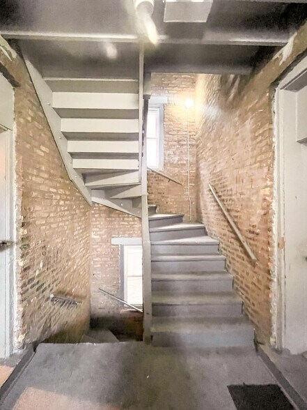 More Photos Of 3548 W 13th Pl, Chicago Apartments For Sale