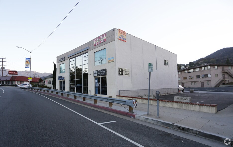 Primary Photo Of 1528 Canada Blvd, Glendale Medical For Lease