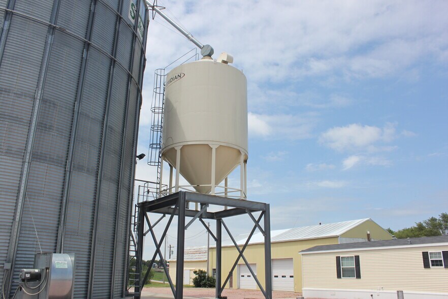 More Photos Of 88188 566 Ave, Hartington Truck Terminal For Sale