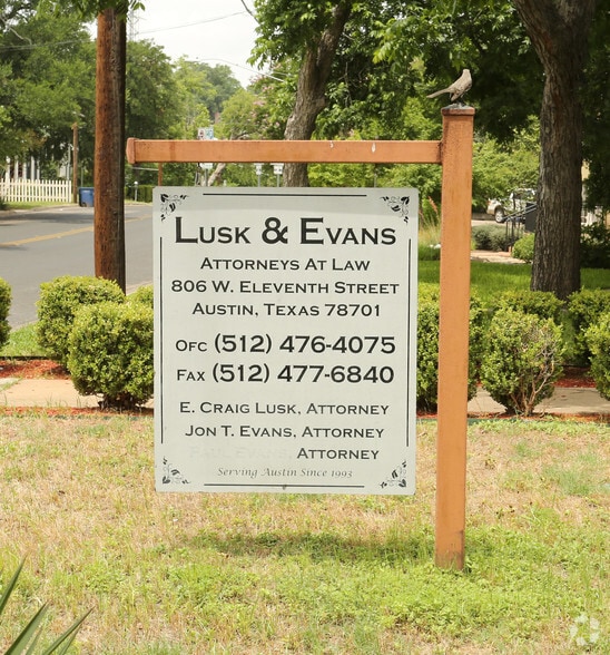 More Photos Of 806 W 11th St, Austin Office Residential For Sale