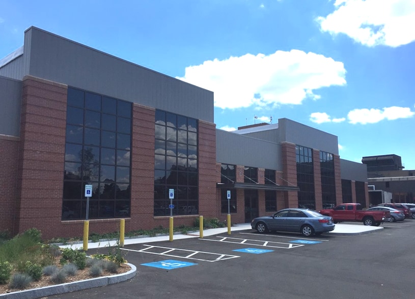 Primary Photo Of 1 Federal St, Springfield Flex For Lease
