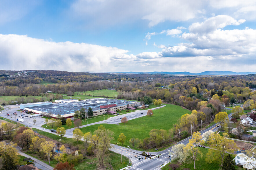 Primary Photo Of 900 Dutchess Tpke, Poughkeepsie Warehouse For Lease