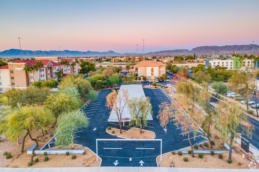 More Photos Of 7300 W Boston St, Chandler Warehouse For Lease