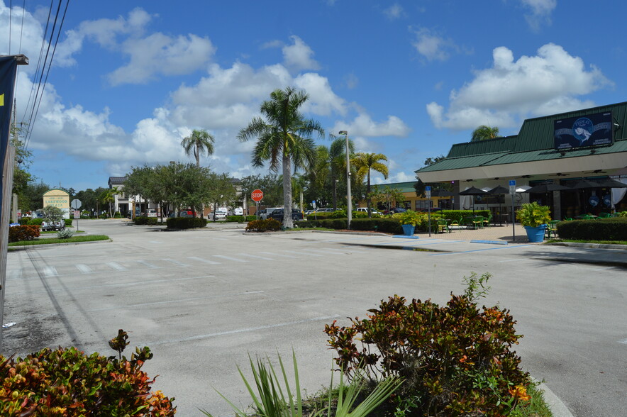 Primary Photo Of 4205-4217 Tamiami Trl E, Naples Unknown For Lease