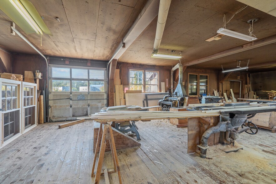More Photos Of 9762 S Bridge St, Croghan Lumberyard For Sale