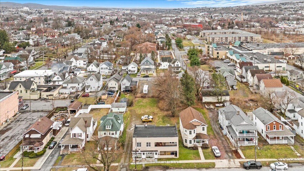 More Photos Of 622 E Market St, Scranton Office Residential For Sale