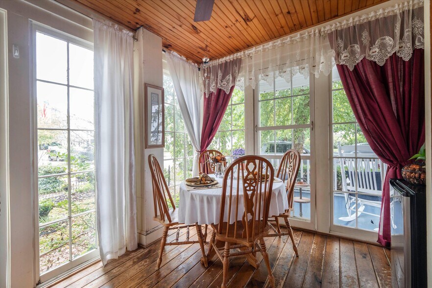 More Photos Of 300 Bohemia Ave, Chesapeake City Hospitality For Sale