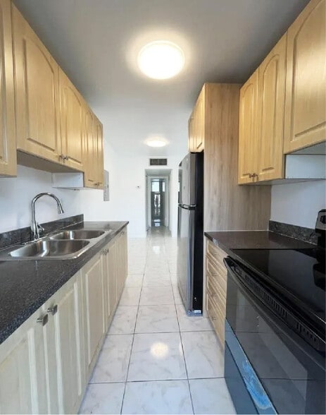 More Photos Of 60 NW 161st St, Miami Apartments For Sale