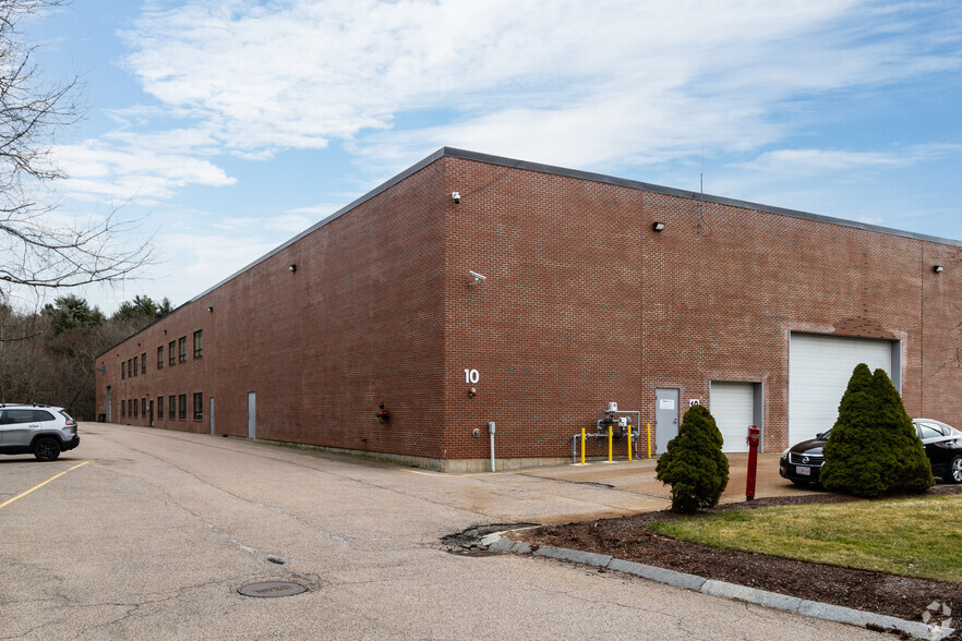 Primary Photo Of 10 Panas Rd, Foxboro Warehouse For Lease