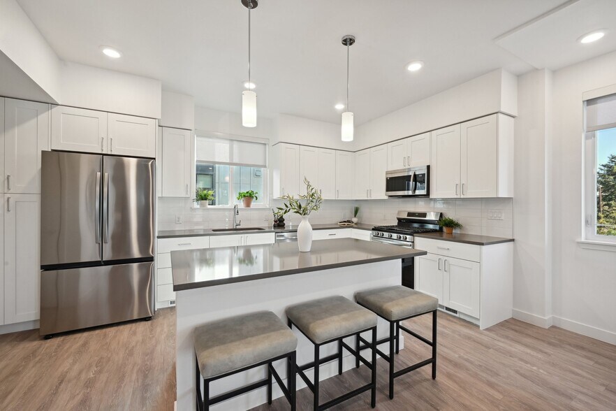 More Photos Of 8707 Ralston Rd, Arvada Apartments For Sale