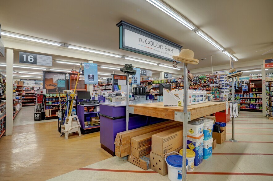 More Photos Of 7281 S State Rd, Goodrich Freestanding For Sale