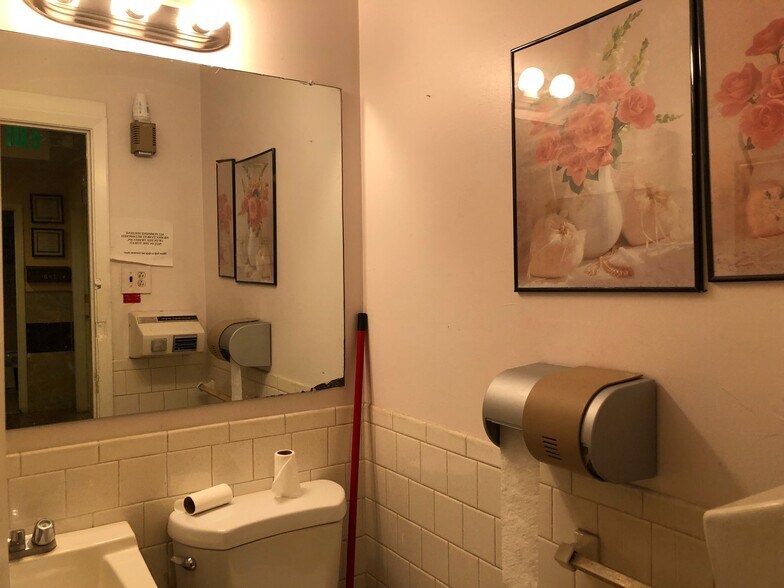 More Photos Of 5202 Baltimore National Pike, Catonsville Office For Sale