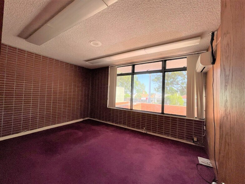 More Photos Of 2485 Huntington Dr, San Marino Office For Lease