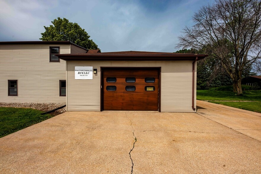 More Photos Of 229 Idaho St, Oshkosh Industrial For Sale