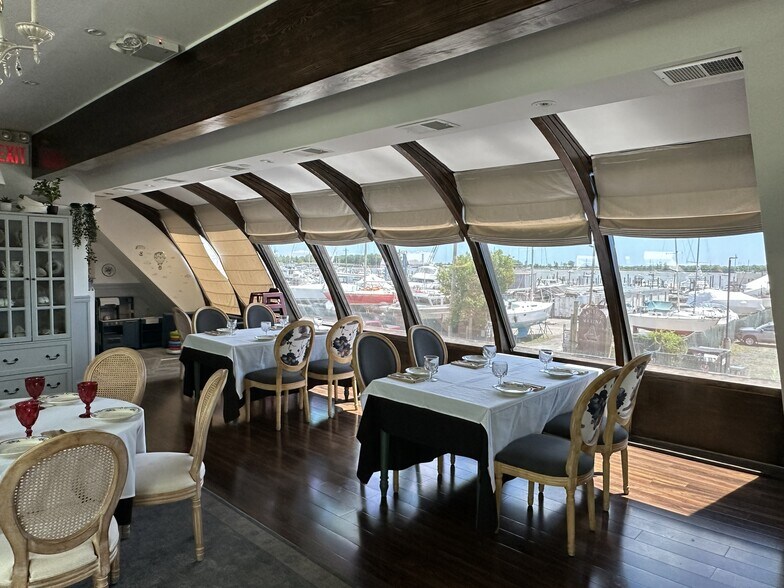 More Photos Of 141 Mansion Ave, Staten Island Restaurant For Sale