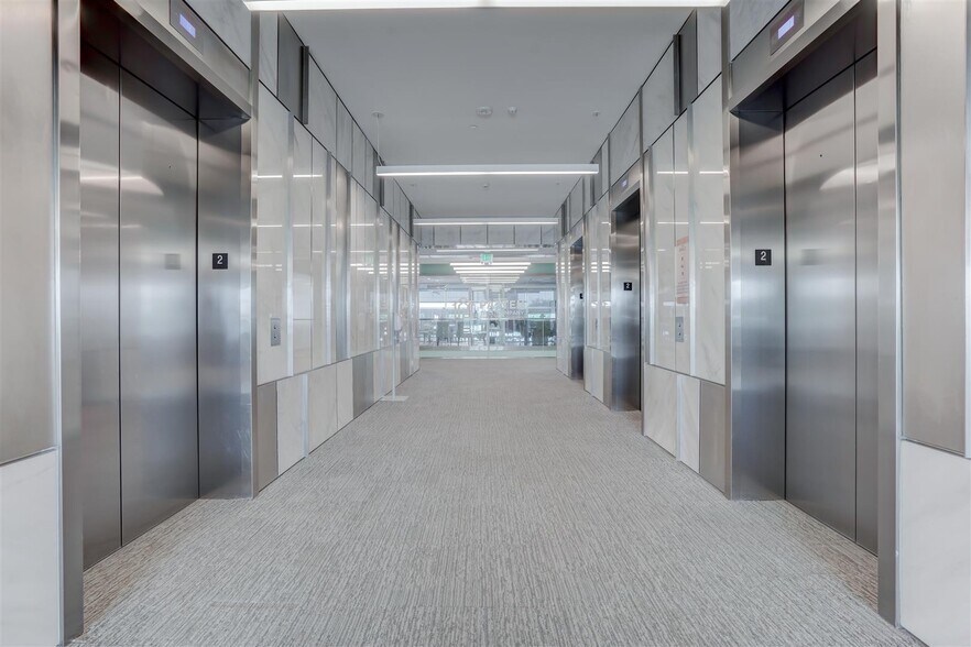 More Photos Of 19219 Katy Fwy, Houston Office For Lease