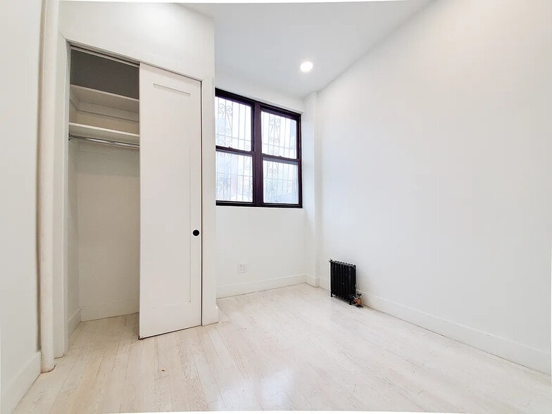 More Photos Of 750 Washington Ave, Brooklyn Apartments For Sale