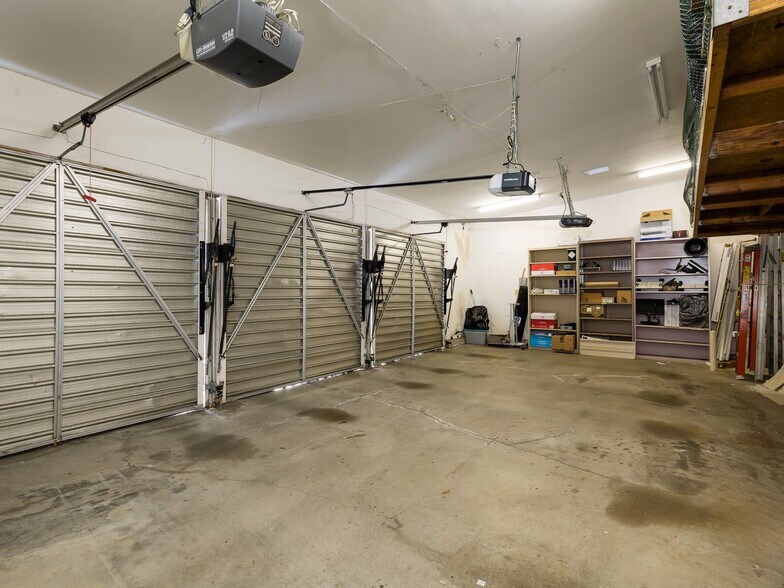 More Photos Of 571 W 7th St, San Pedro Medical For Sale