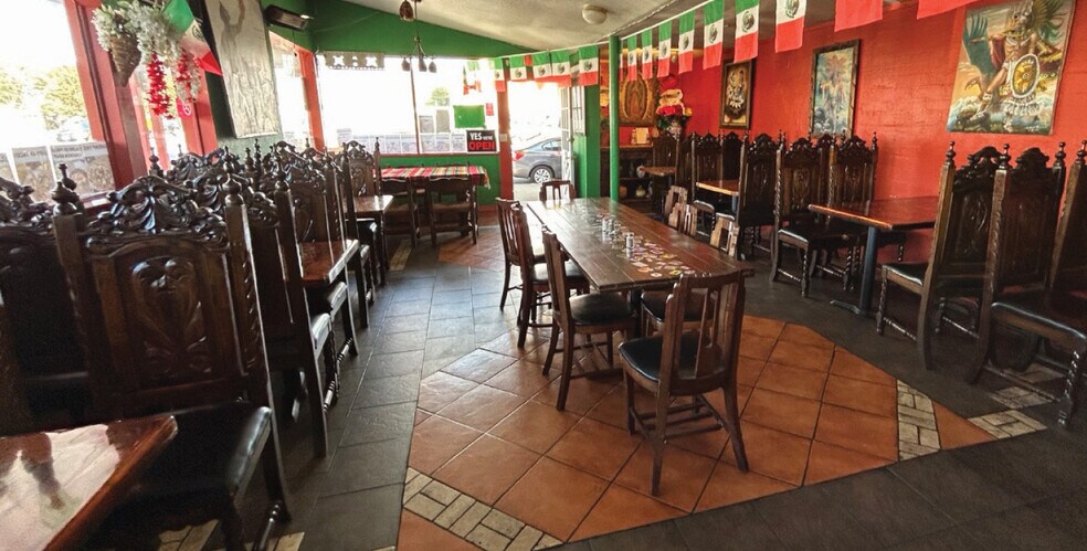 More Photos Of 2200 San Pablo Ave, Berkeley Storefront For Sale