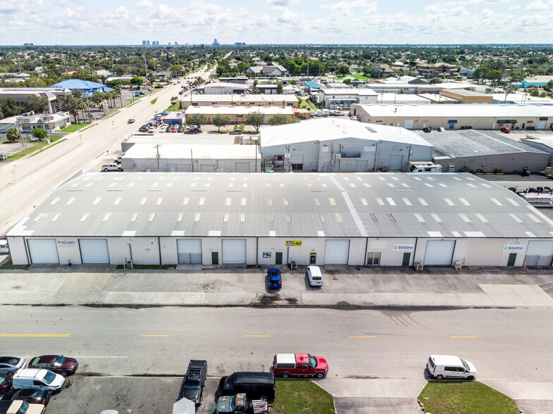 More Photos Of 1404 Viscaya Pky, Cape Coral Warehouse For Sale