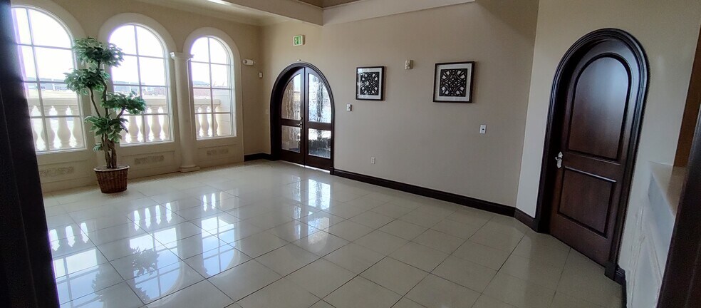 More Photos Of 4450 Union St, Johnstown Medical For Sale