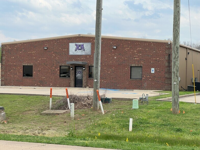 Primary Photo Of 4351 Marlena St, Bossier City Warehouse For Lease