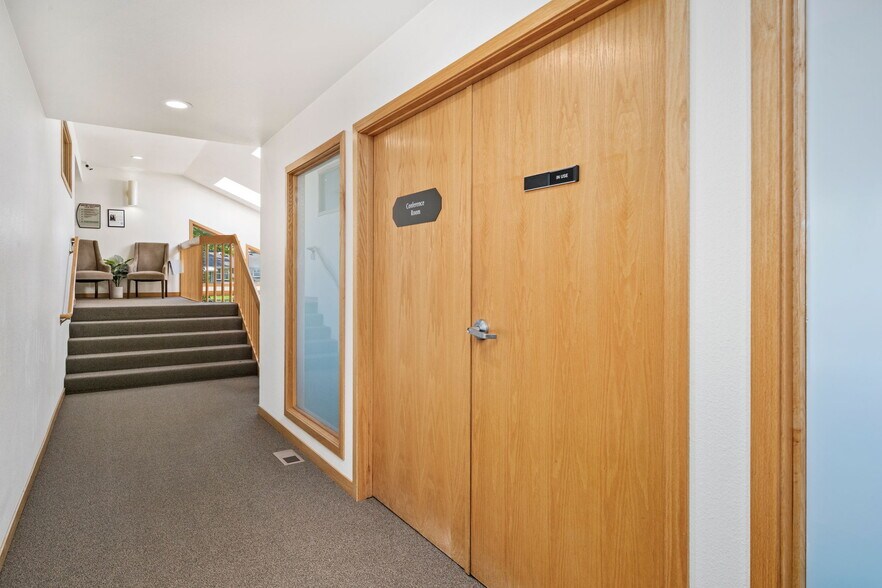 More Photos Of 1429 W 29th St, Loveland Office For Sale