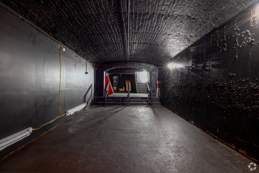 More Photos Of 54 Crosby St, New York Storefront For Lease