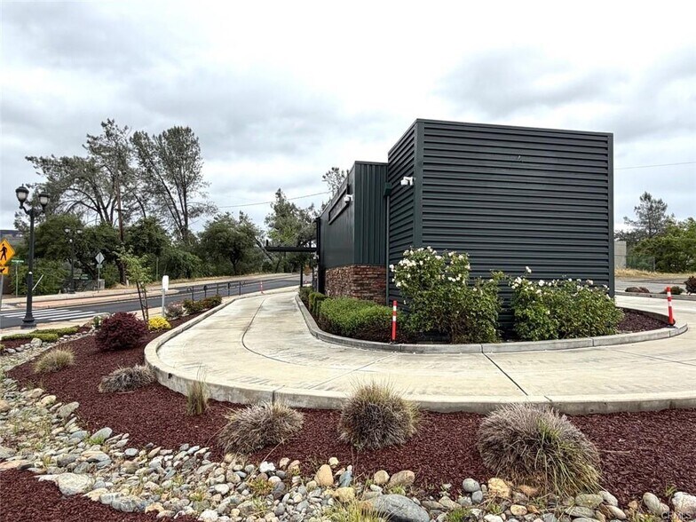 More Photos Of 1355 Washington Ave, Oroville Fast Food For Sale