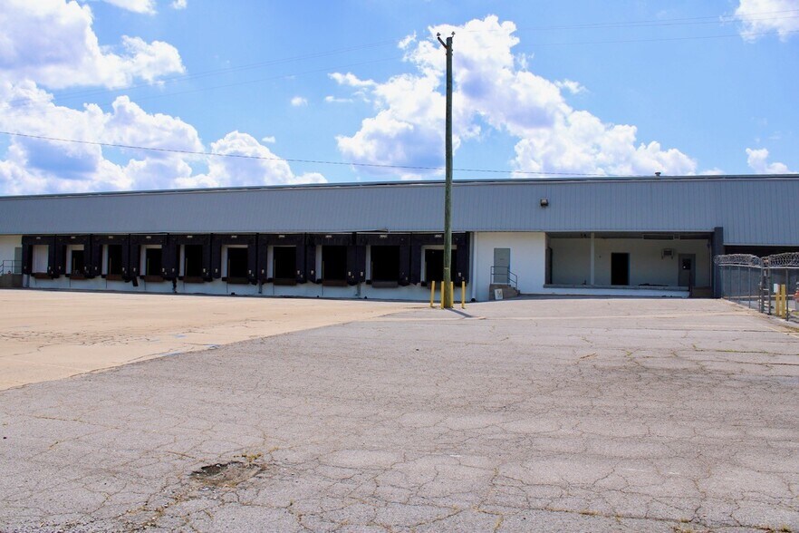 More Photos Of 485 Craighead St, Nashville Distribution For Lease