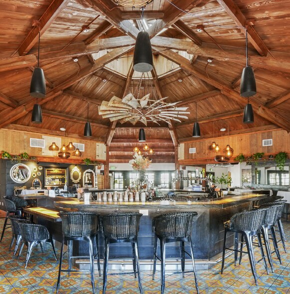 More Photos Of 1814 N El Camino Real, San Clemente Restaurant For Sale