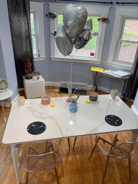 More Photos Of 520-522 E Eleven Mile Rd, Royal Oak Freestanding For Sale