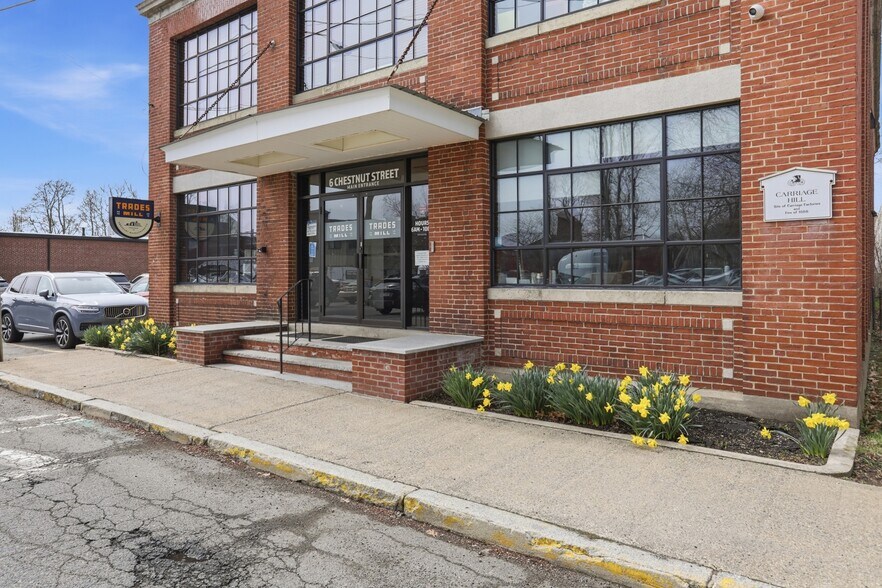 More Photos Of 6 Chestnut St, Amesbury Office For Lease