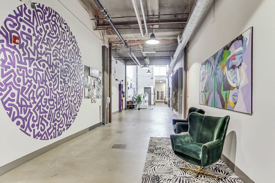 More Photos Of 2744 E 11th St, Oakland Showroom For Lease