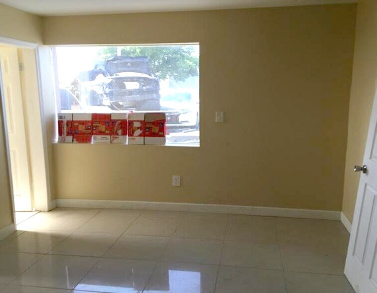 More Photos Of 1800-1812 SW 7th Ave, Pompano Beach Warehouse For Sale