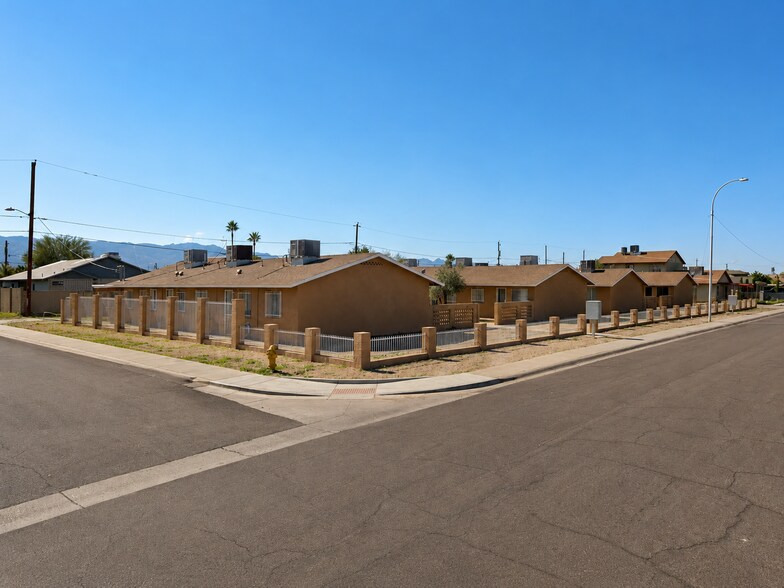 More Photos Of , Phoenix Multifamily For Sale