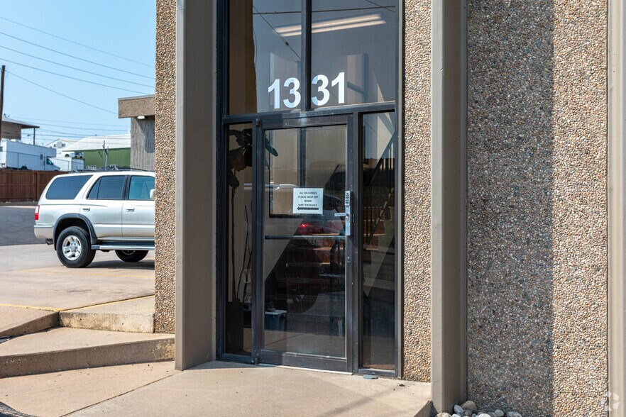 More Photos Of 1331 W Evans Ave, Denver Manufacturing For Lease