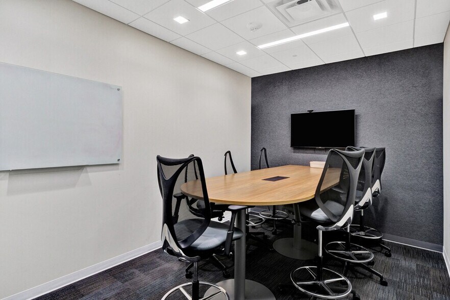 More Photos Of 3201 Dallas Pky, Frisco Coworking Space