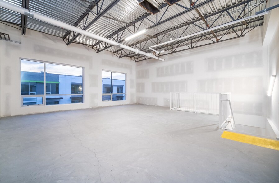 More Photos Of 951 E Kent Av N, Vancouver Warehouse For Sale